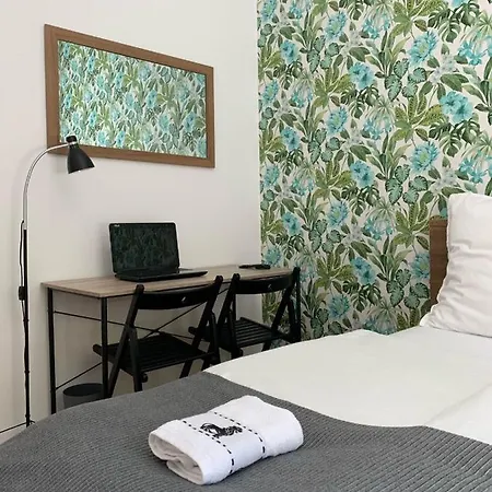 Bed and Breakfast Leon *