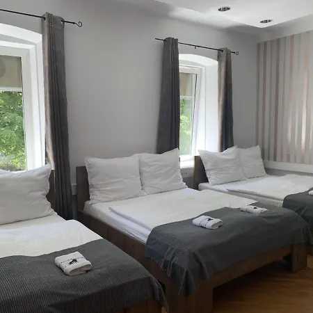 Leon Bed and Breakfast Λιουμπλιάνα